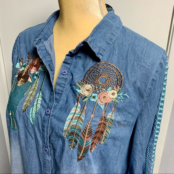 FASHION U CHAMBRAY FADED BUTTON DOWN EMBROIDERED DRESS SIZE M - Picture 3 of 10